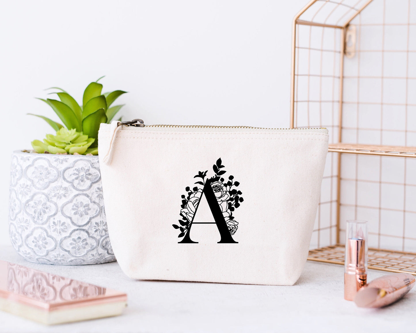Trousse de maquillage personnalisée, Cadeau marraine, Idée cadeau maman personnalisé