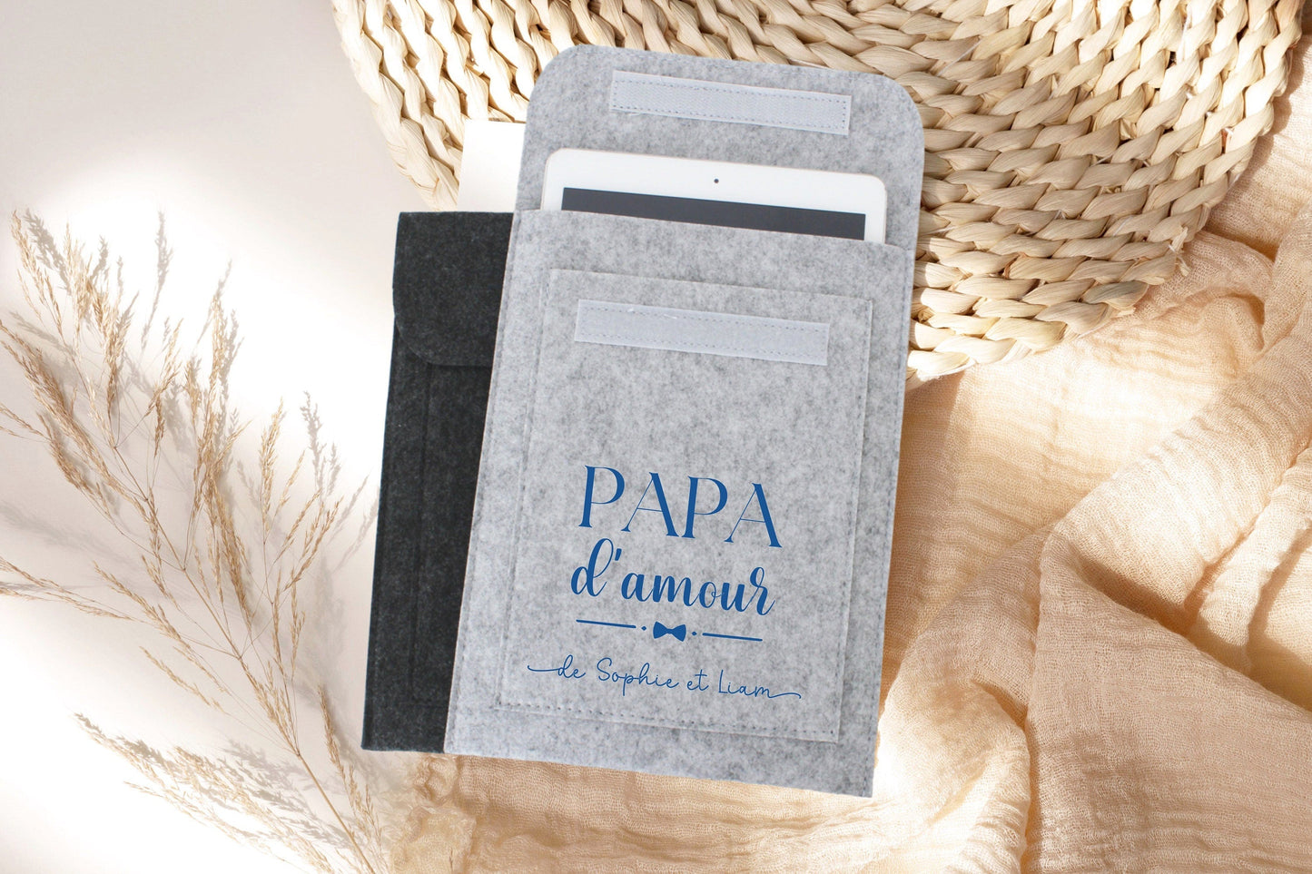 Housse personnalisé en feutrine, Housse tablette, Pochette à livre