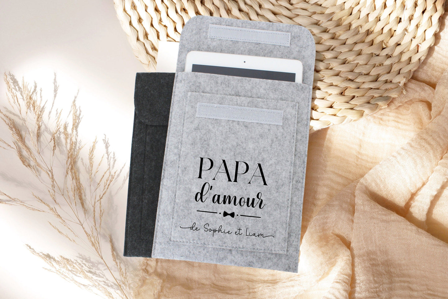 Housse personnalisé en feutrine, Housse tablette, Pochette à livre
