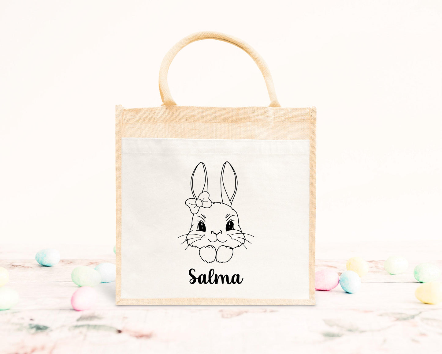 Cabas Pâques personnalisé motif lapin et cœurs, grand sac chasse aux œufs en jute naturel enfant - Collection Pâques Mahelia Design