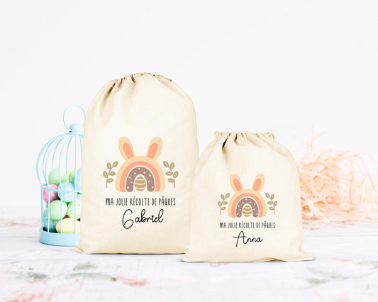 Pochon de Pâques personnalisé lapin et couronne florale, petit sac cadeau en coton avec prénom - Collection Pâques 2025 Mahelia Design