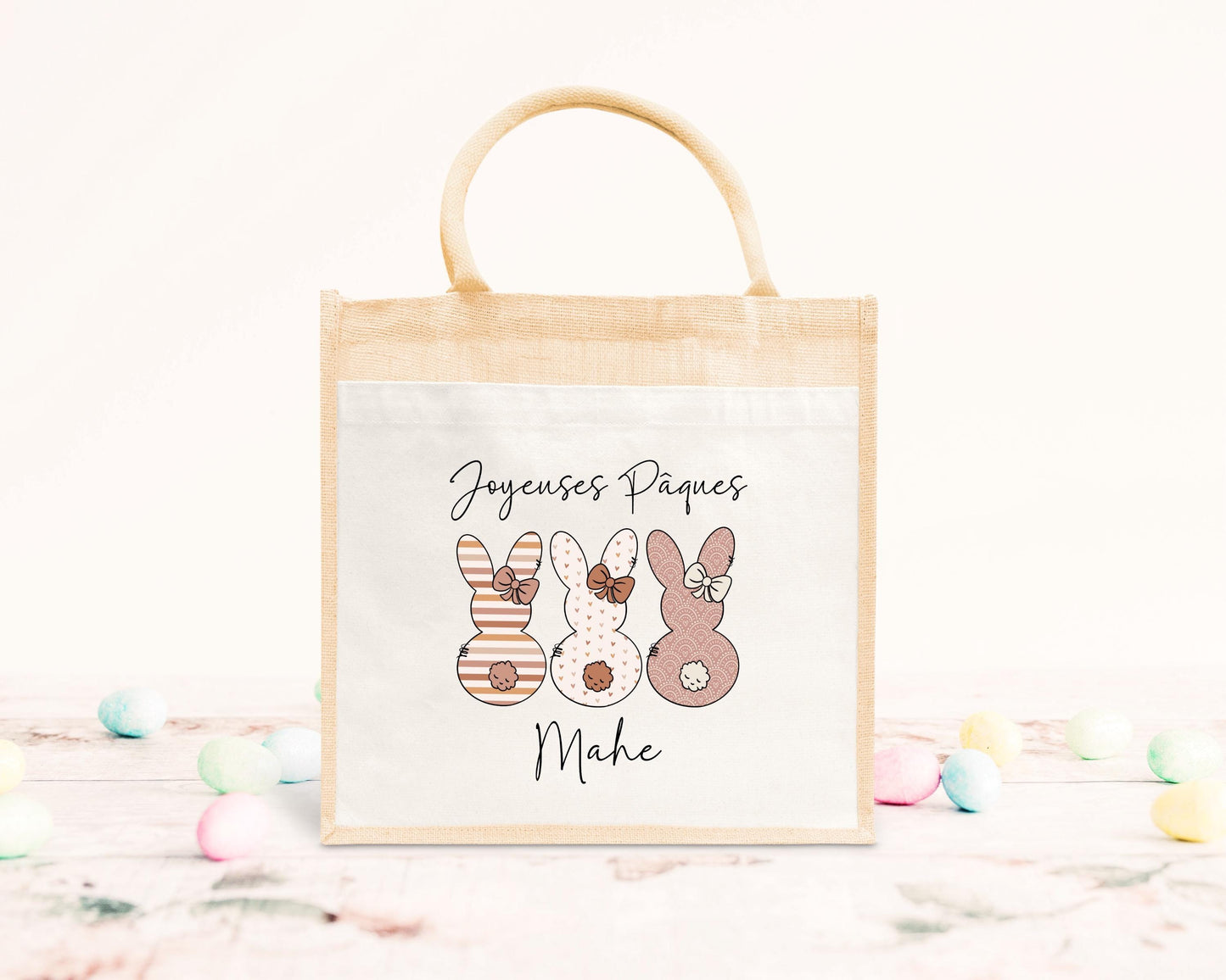 Cabas Pâques personnalisé motif lapin et arc-en-ciel, grand sac chasse aux œufs en jute naturel enfant - Collection Pâques 2025 Mahelia Design