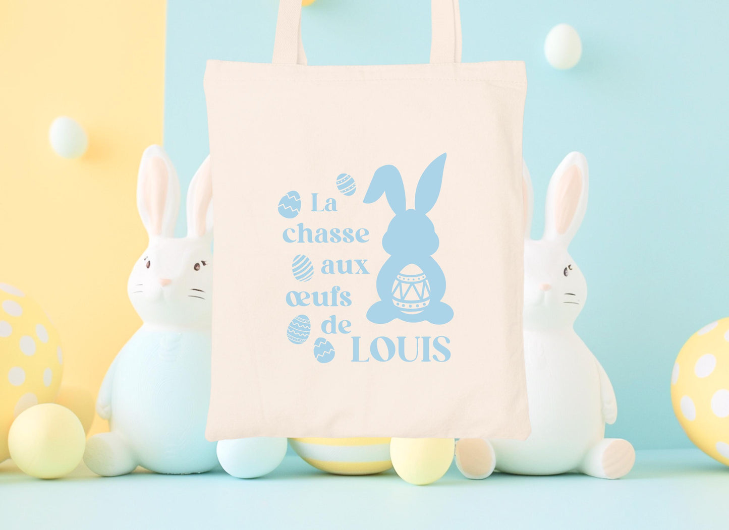 Mini tote bag Pâques personnalisé lapins et œufs pastels, petit sac chasse aux œufs en jute naturel avec prénom - Collection Pâques Mahelia Design