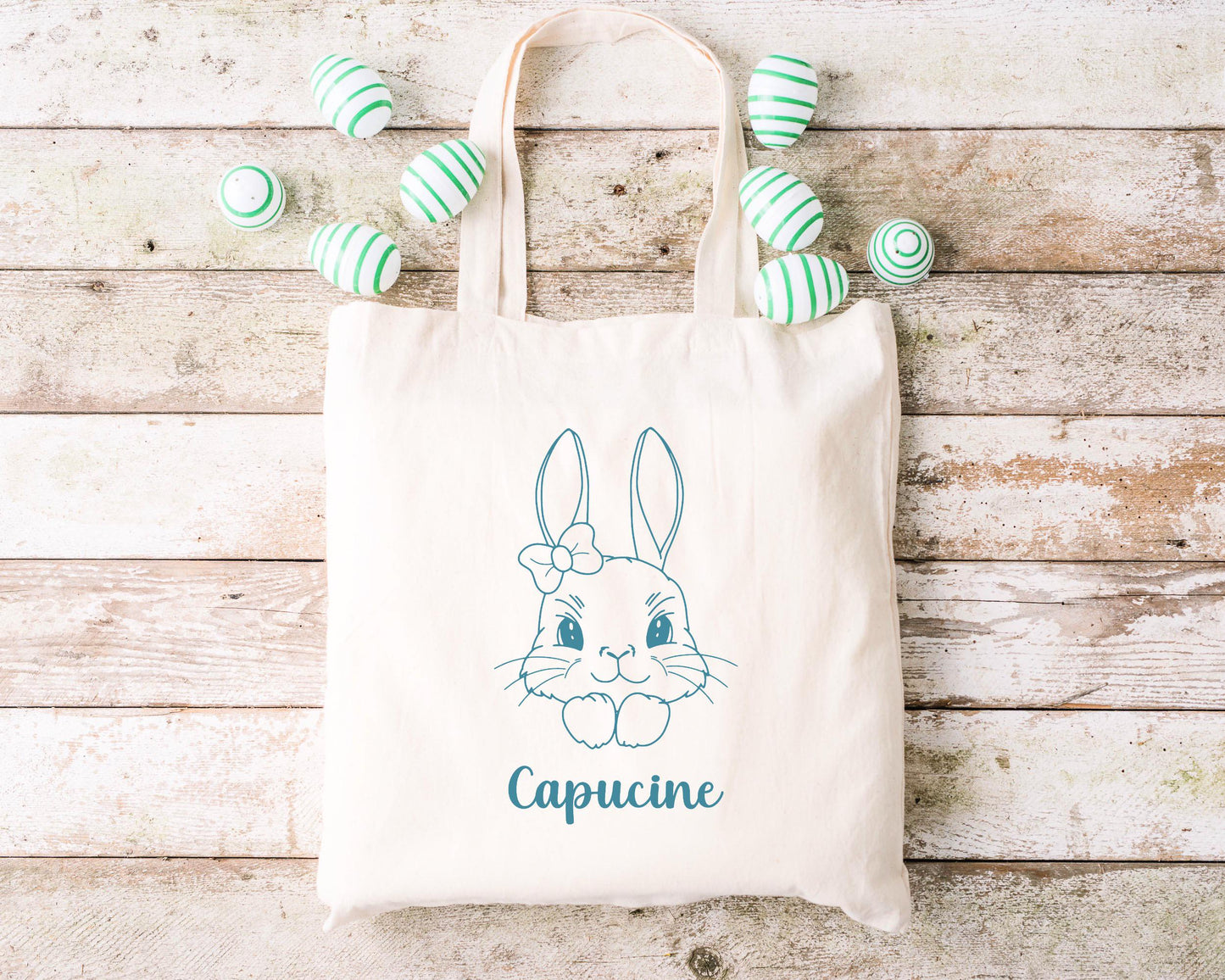 Tote bag Pâques personnalisé motif lapin et cœurs, sac chasse aux œufs en jute naturel avec prénom - Collection Pâques Mahelia Design