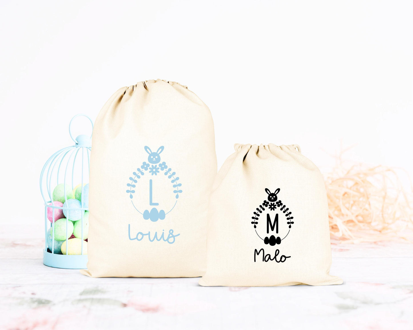 Pochon de Pâques personnalisé lapin et fleurs printanières, petit sac cadeau en coton avec prénom - Collection Pâques Mahelia Design