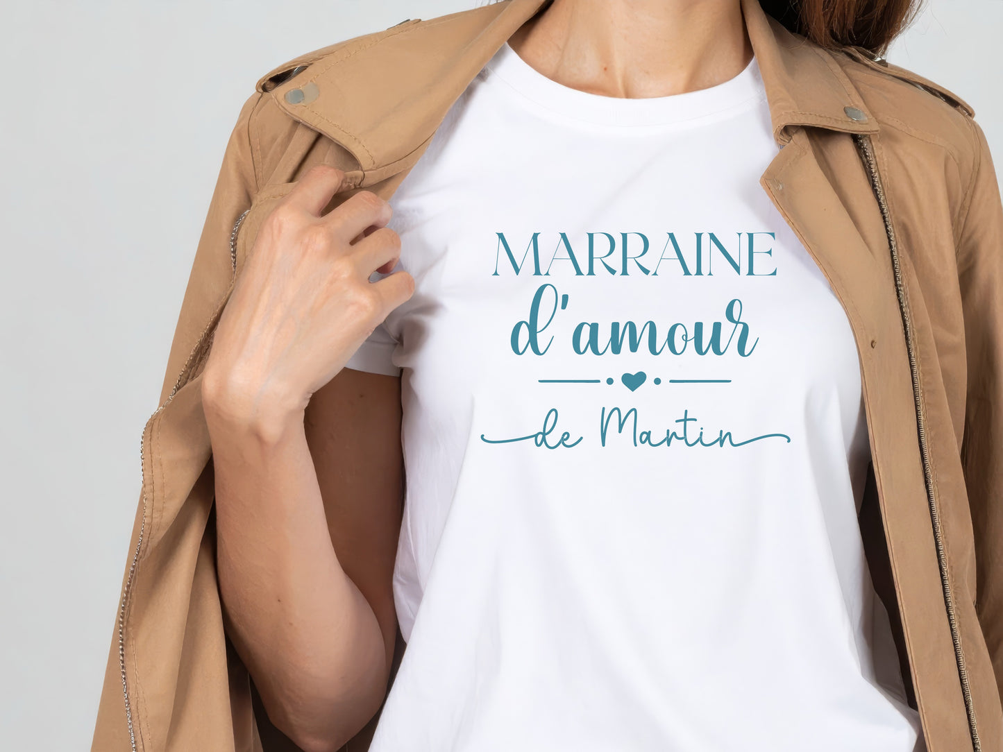T-shirt Marraine d’amour personnalisé – Prénom filleul(e) – Cadeau marraine – Baptême – T-shirt femme – Anniversaire