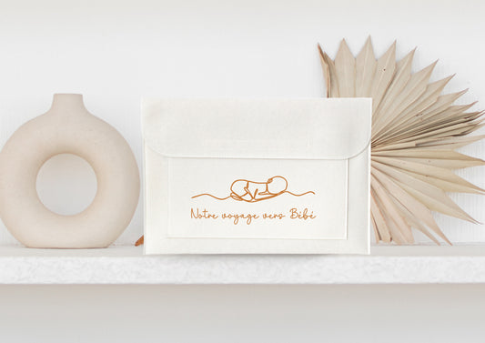 Housse documents grossesse personnalisée, Rangement papiers bébé, Cadeau maternité
