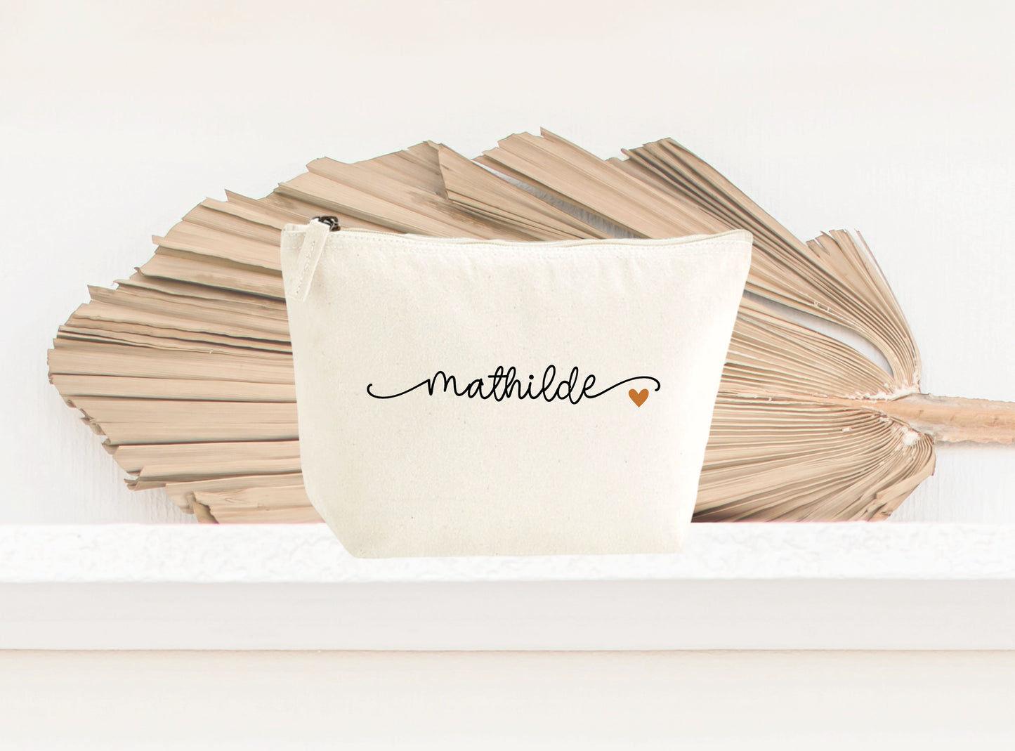Trousse personnalisée prénom avec petit cœur – Pochette – Cadeau personnalisé – Femme enfant