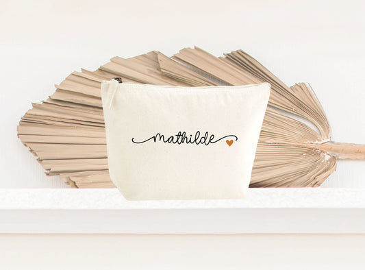 Trousse personnalisée prénom avec petit cœur – Pochette – Cadeau personnalisé – Femme enfant