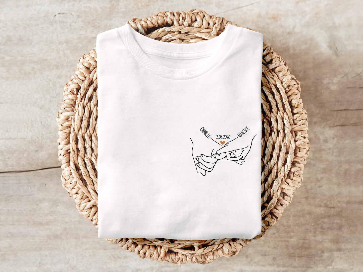 T-Shirt Cœur Personnalisé Prénoms et Date, Cadeau Couple, T-Shirt Homme Femme, Cadeau Amoureux, Saint Valentin