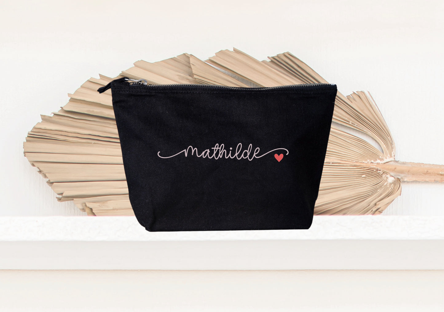 Trousse personnalisée prénom avec petit cœur – Pochette – Cadeau personnalisé – Femme enfant
