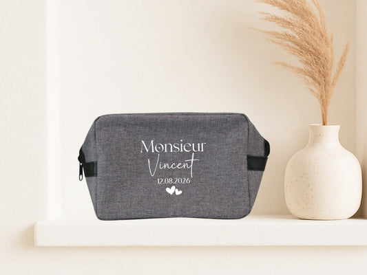Trousse toilette homme personnalisée "Monsieur" nom & date – Cadeau mariage – Cadeau marié