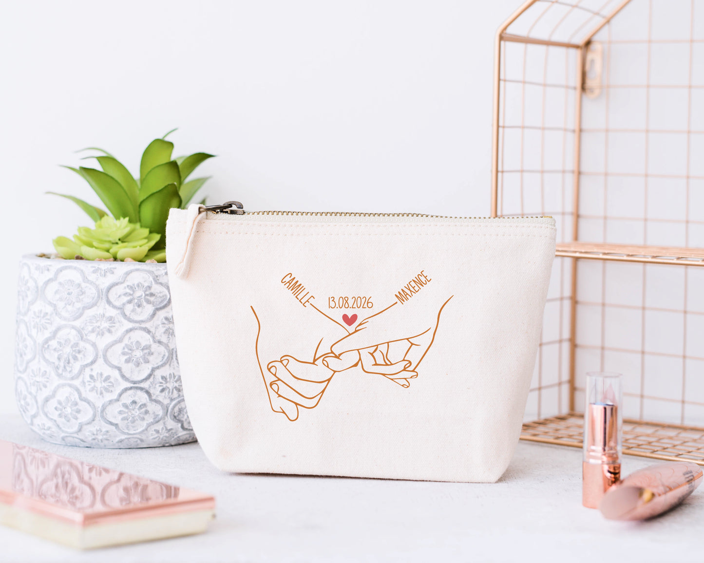 Trousse Personnalisée Couple Prénoms et Date, Cadeau Couple, Trousse Maquillage Personnalisée, Cadeau Saint Valentin, Anniversaire