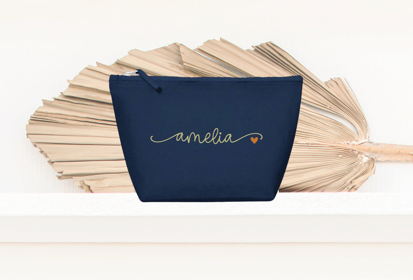 Trousse personnalisée prénom avec petit cœur – Pochette – Cadeau personnalisé – Femme enfant