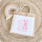 Cabas Pâques personnalisé motif lapins et œufs pastels, grand sac chasse aux œufs en jute naturel enfant - Collection Pâques Mahelia Design